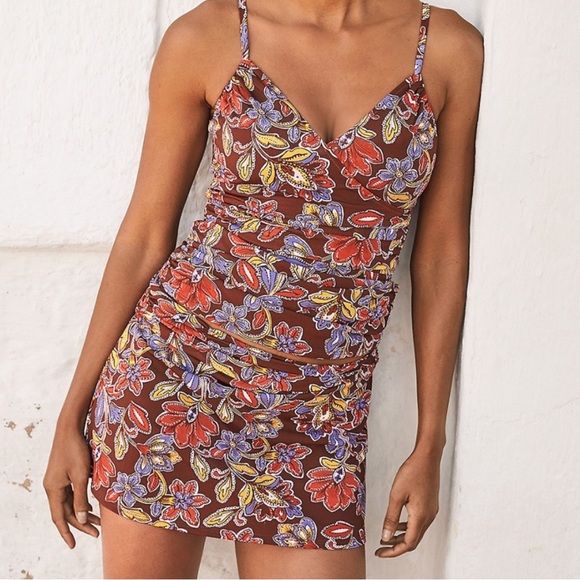 Garnet Hill Other - Garnet Hill mahogany paisley tankini size 10/14